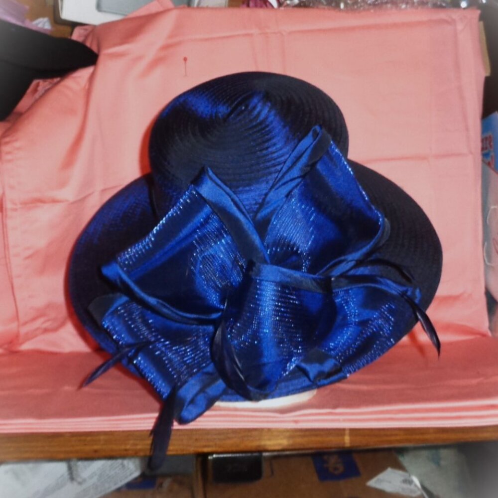 SOLD!!!    SOLD!!!!  NEW FABULOUS ROYAL BLUE DRESS HAT GIOVANNIO BY EMMA,ITALY-